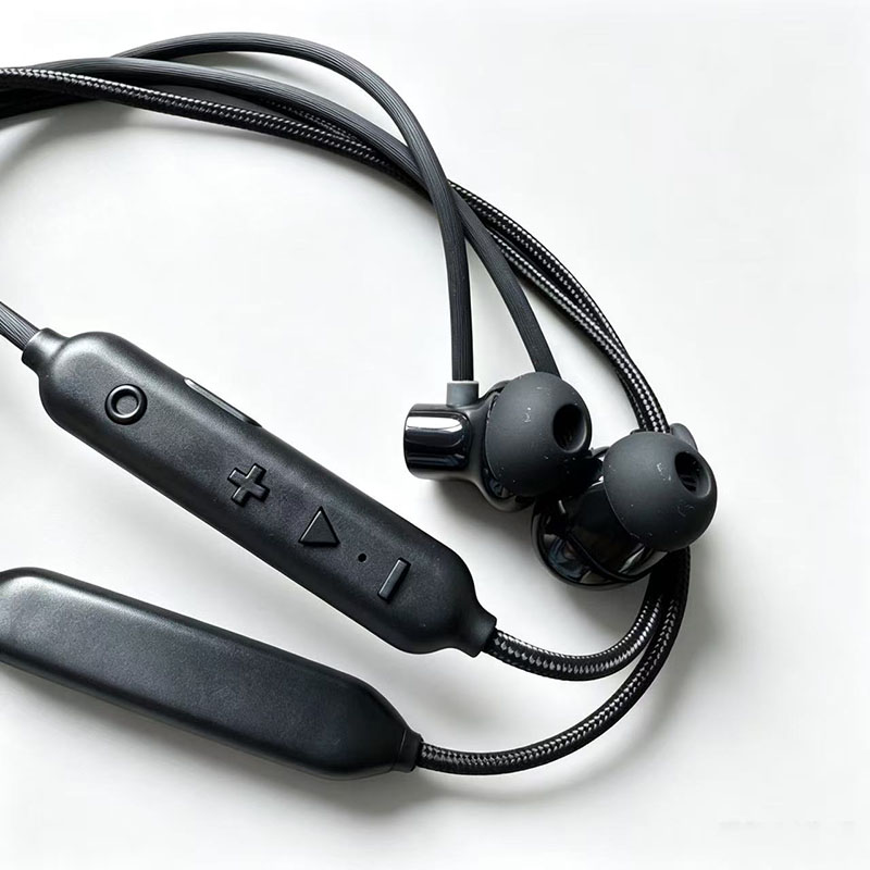 Auricolari Bluetooth 5.0 con f - Magnetic Neckband Sports Earphones recensione e prezzo